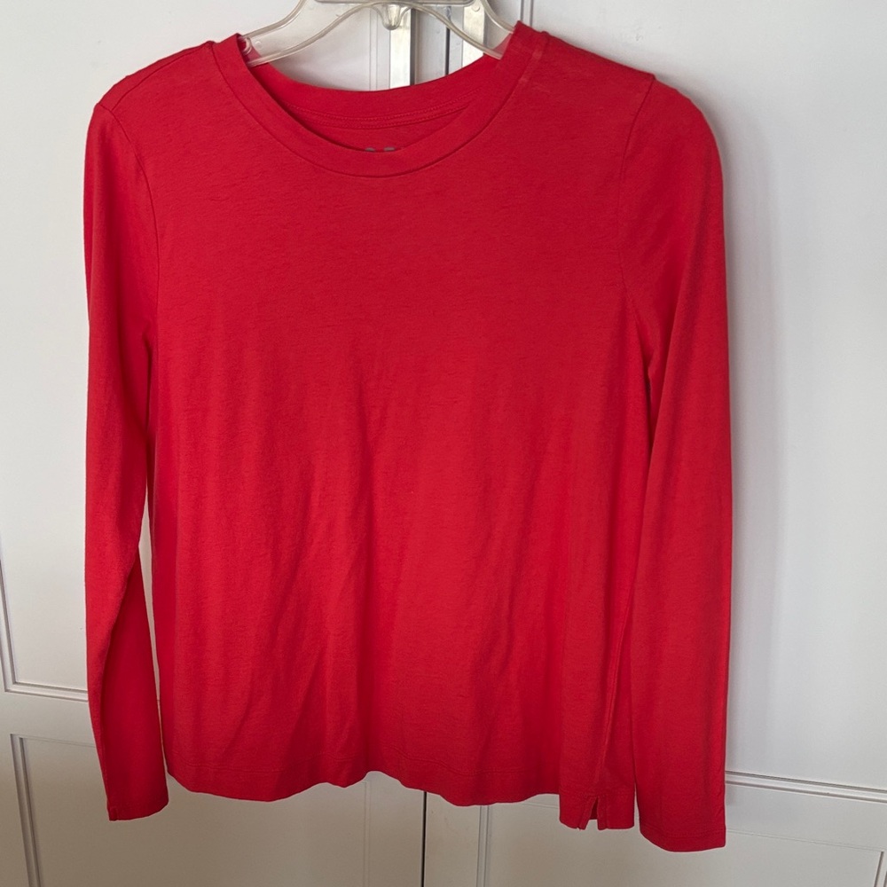 LOFT Red Basic Long sleeve Top